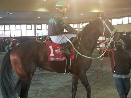 Fire's Finale wins the Pennsylvania Nursery Stakes at Parx Racing on December 7, 2020 (George Katzenberger)