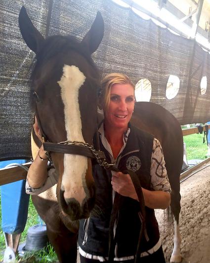 Ellie's A Riot with Jenny Young at Gulfstream Park